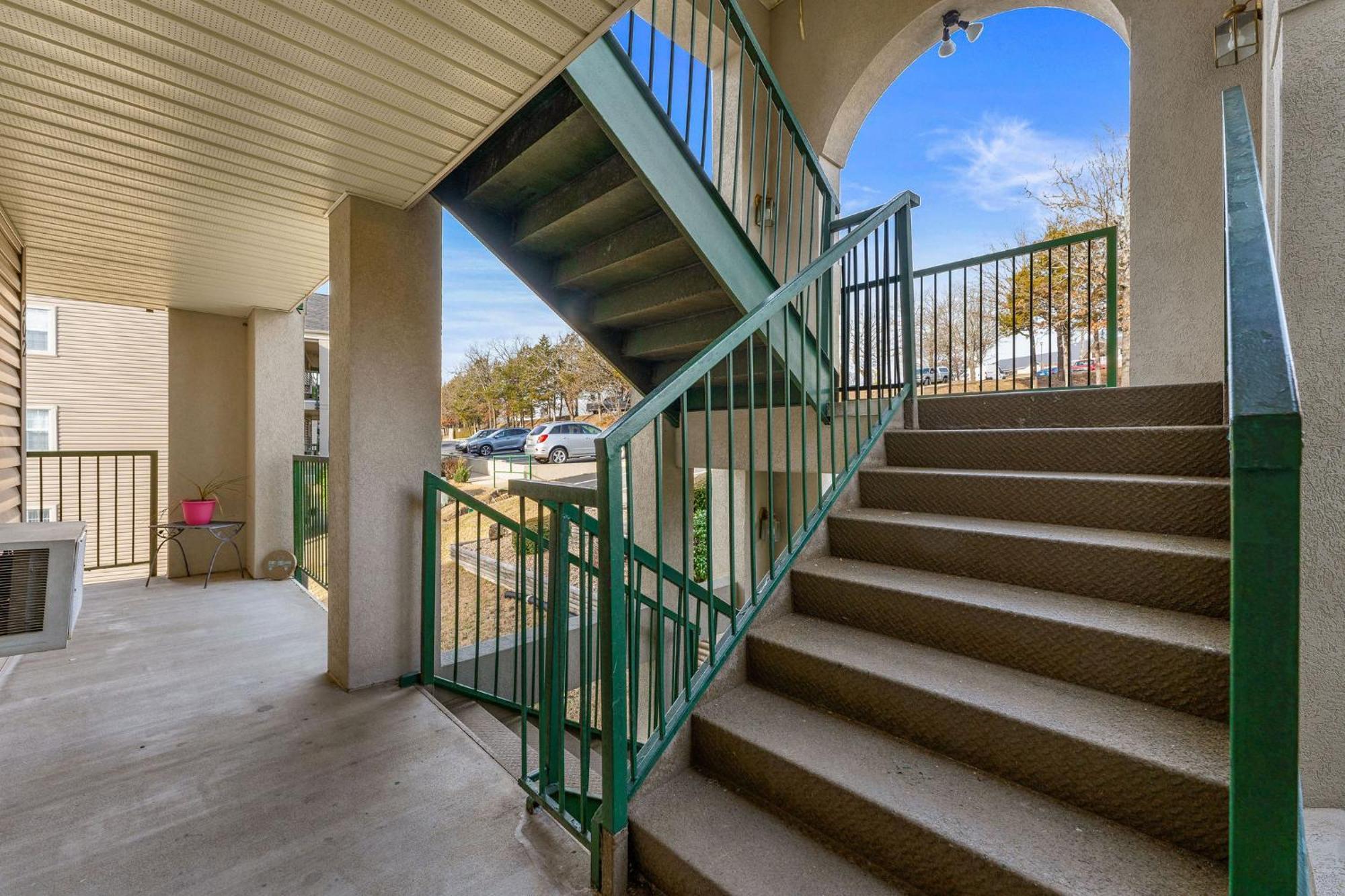 Cozy Top Floor 2Br Condo With View And Amenities!! Point Lookout 外观 照片