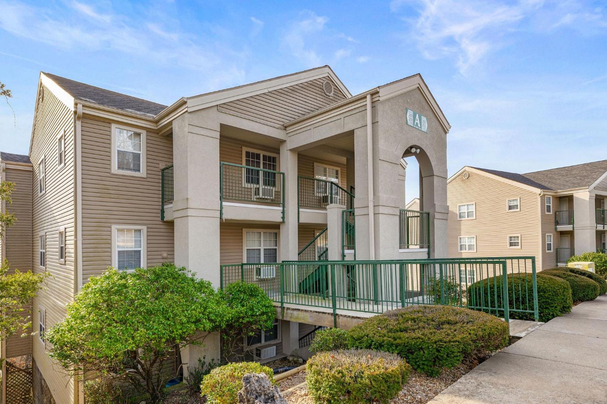 Cozy Top Floor 2Br Condo With View And Amenities!! Point Lookout 外观 照片