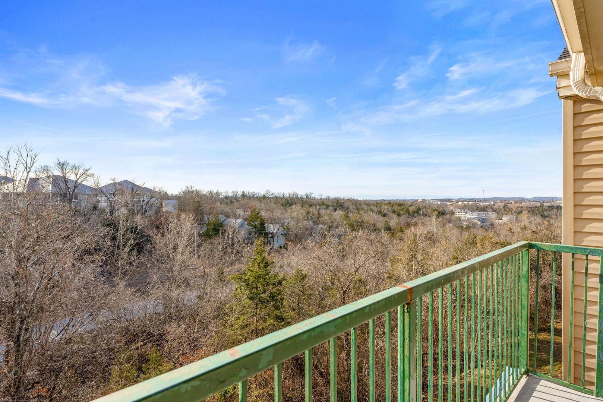 Cozy Top Floor 2Br Condo With View And Amenities!! Point Lookout 外观 照片